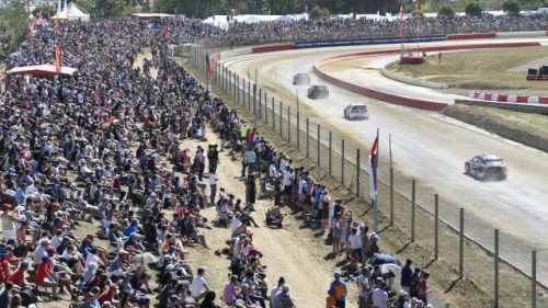 Tout savoir pour Piloter sa voiture sur Circuit Lohéac à partir de 150€ c'est possible, et sur 2 circuits, dont le circuit Rallycross, reconnu comme le plus beau circuit au  monde de Rallycross