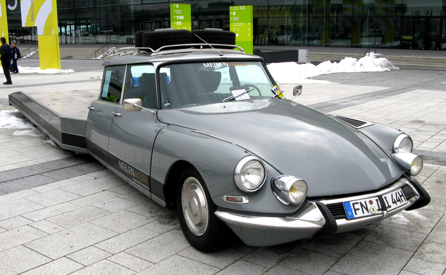 Citroen_DS_Tissier_1976 Rendez-vous mensuel de véhicules anciens Pontchateau