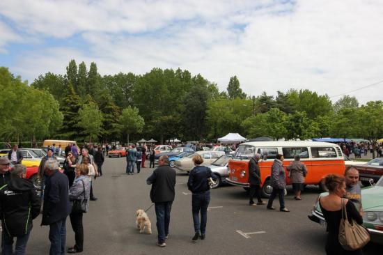 Rassemblement véhicules anciens bourse Pontchateau