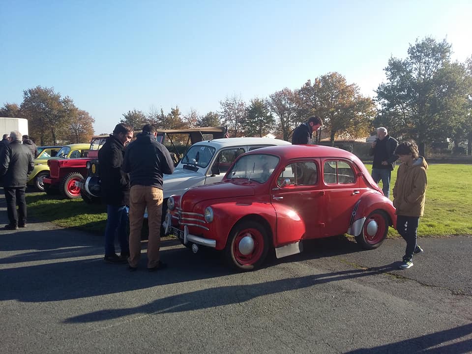 Mensuel Voitures Anciennes BOUFFéRé (MONTAIGU), 3e dimanche,