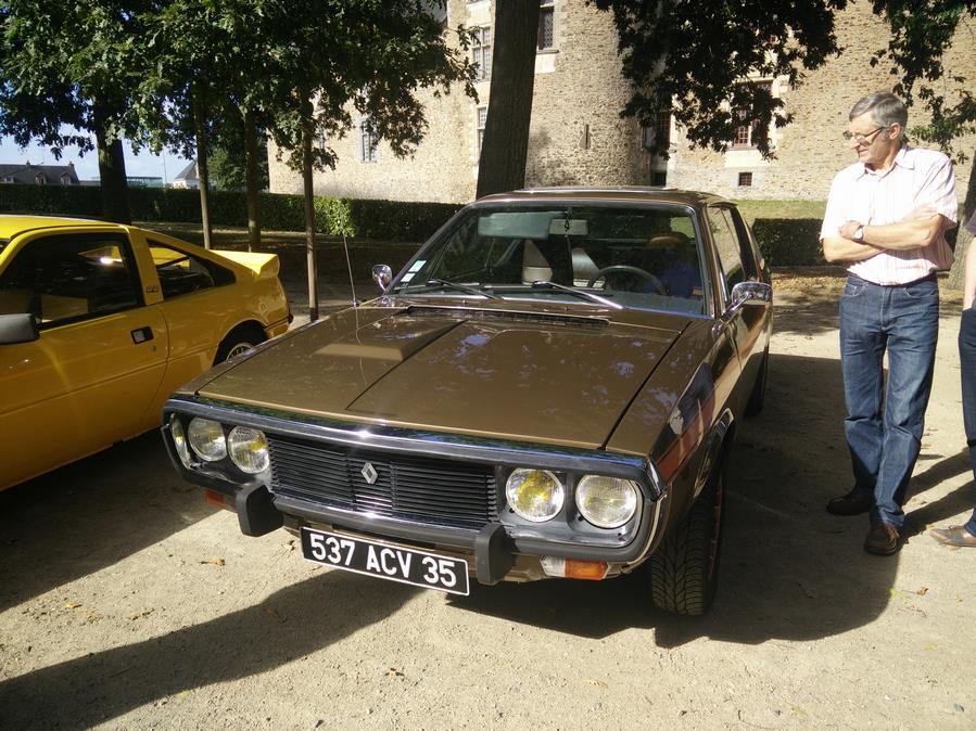 Rencontre avec Retromobiles de la Mée CHATEAUBRIANT 